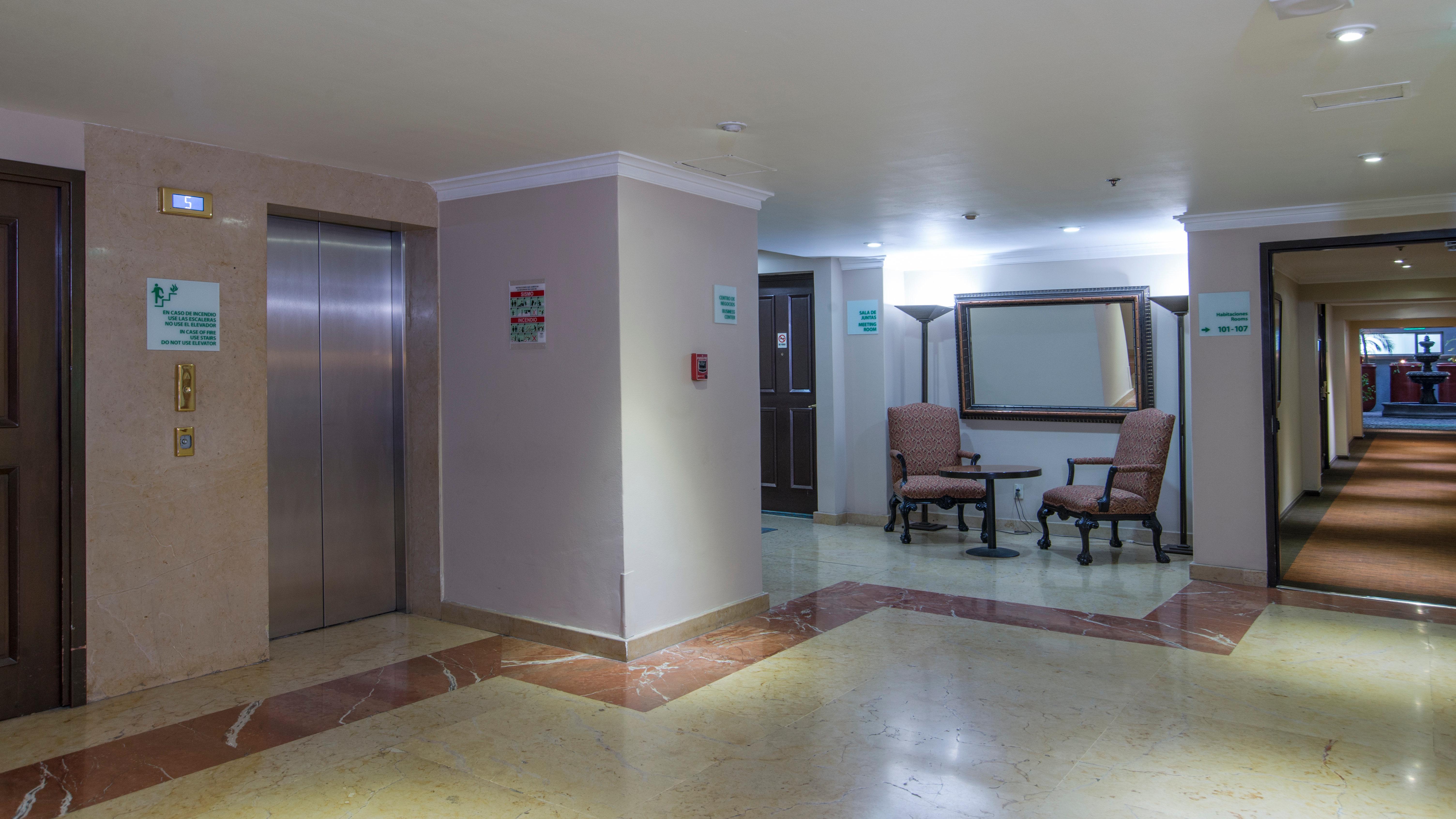 Holiday Inn & Suites Mexico Zona Reforma By Ihg Exterior foto